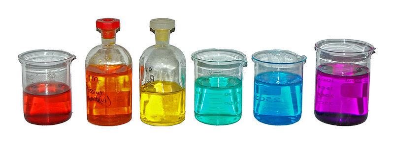 800px-Coloured-transition-metal-solutions.jpg