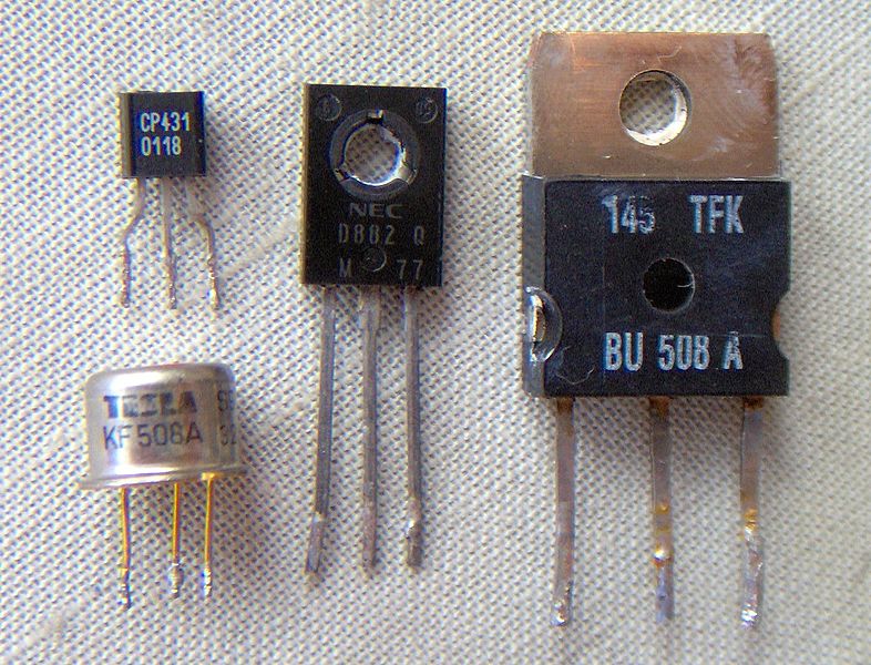 786px-Electronic_component_transistors.jpg