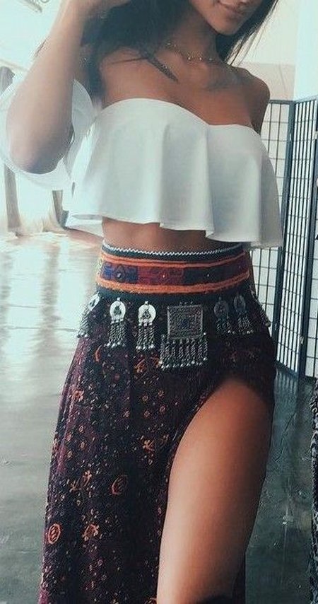 summer-outfits-split-boho-skirt-bandeau-top.jpg