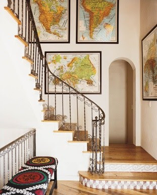 t+-+interior+design+and+home+decor+-+crafts+-+DIY+-+foyer+-+staircase+-+stairwell+via+pinterest2.jpg