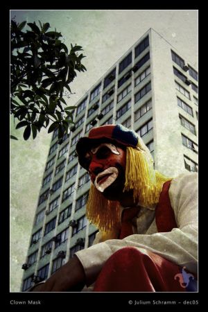 Clown_Mask_by_julium.jpg