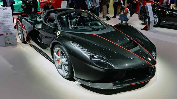 Ferrari.jpg