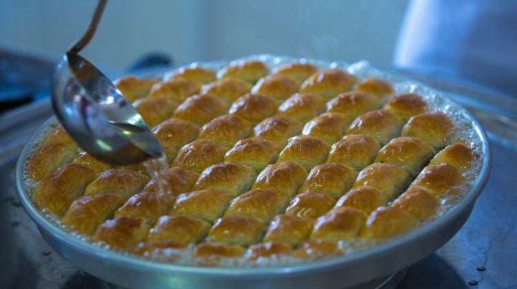 Baklava şerbeti nasıl yapılır?