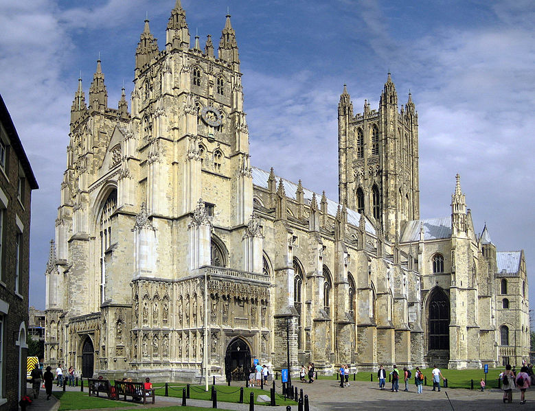 779px-Canterbury_Cathedral_-_Portal_Nave_Cross-spire.jpeg