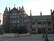 223px-University_of_Edinburgh%2C_Teviot.jpg