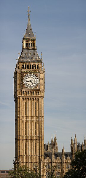 290px-Clock_Tower_-_Palace_of_Westminster%2C_London_-_September_2006.jpg