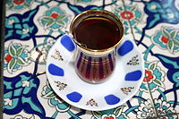 200px-Turkish_tea.jpg